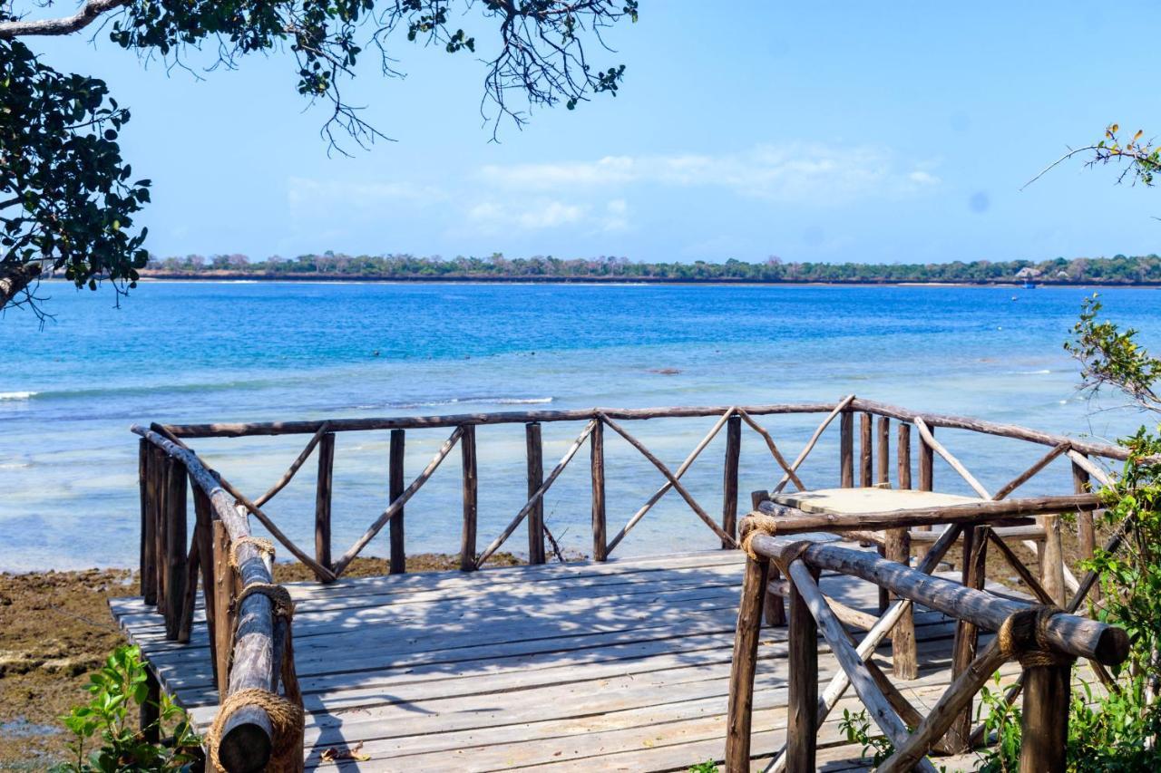 Villa Firefly Eco Retreat Shimoni Exterior foto